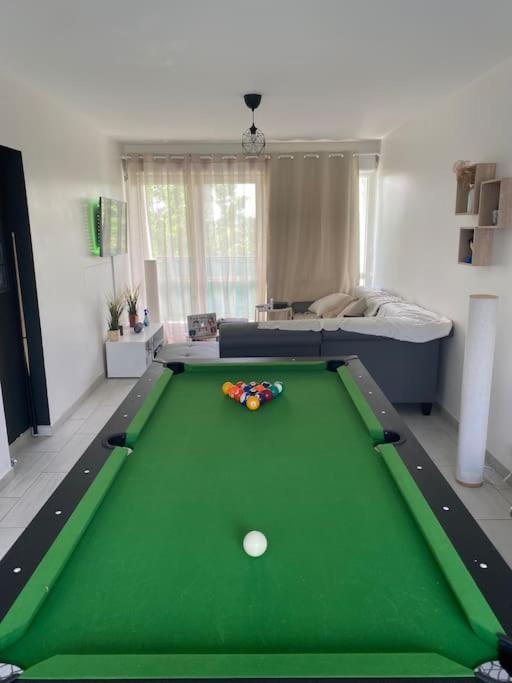 Appartement Ping-Pong Proche Gare Gagny Exterior photo